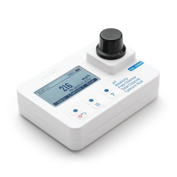Photomètre pour alcalinité, acide cyanurique, chlore et pH HI97104